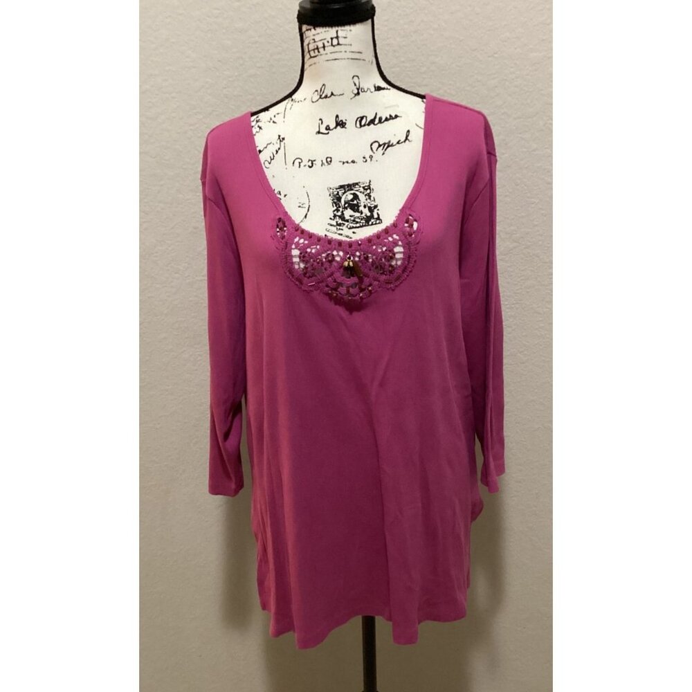 Avenue Women's Magenta 3/4 Sleeve Top With Beaded Embellishments Size 22/24